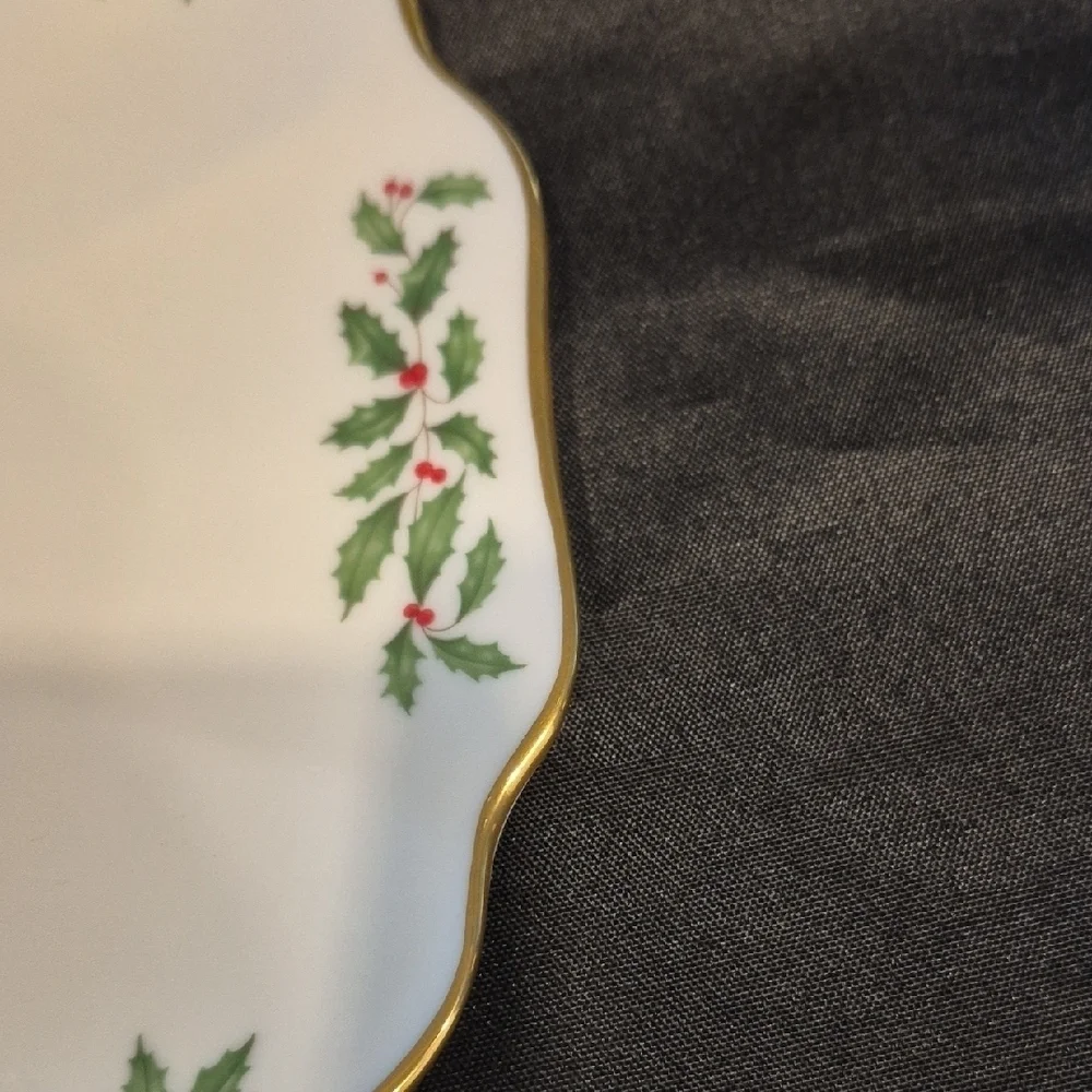 Lenox Holiday Scalloped Serving Platter In Holly and Berry Motif